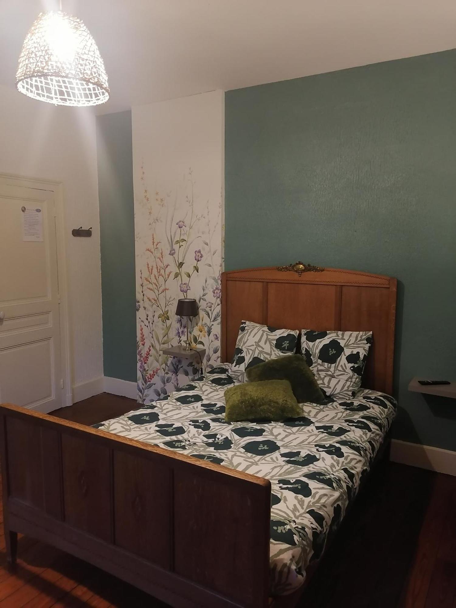 Bed and Breakfast Chez Many, Par Fred Et Henri Монтерме Екстер'єр фото
